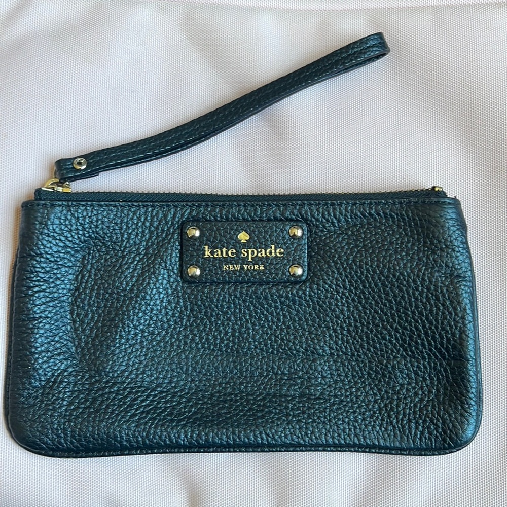 Kate Spade wristlet clutch